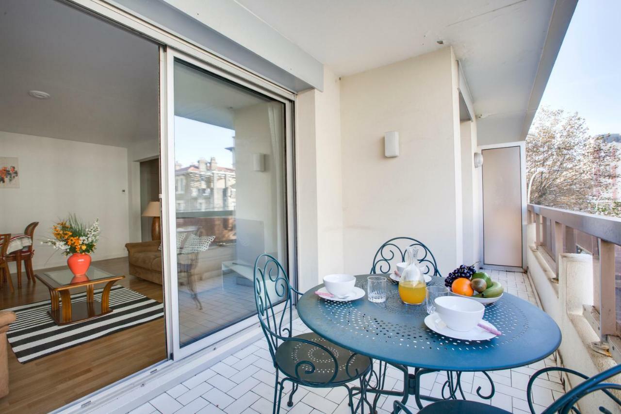 Welkeys Apartment - Pellot Biarritz Exterior photo