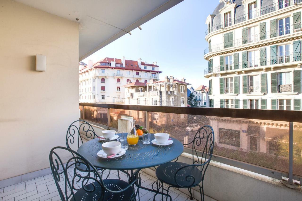 Welkeys Apartment - Pellot Biarritz Exterior photo